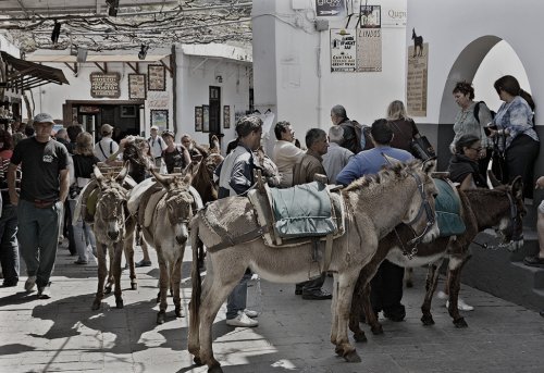 A walk through history in Lindos