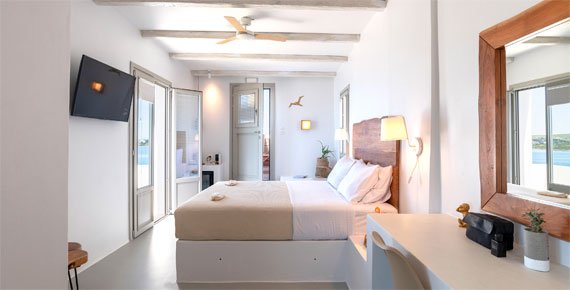 Paros Comfy Suites