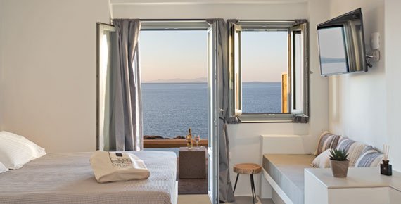 Paros Cape Suites