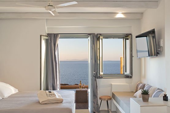 Paros Cape Suites