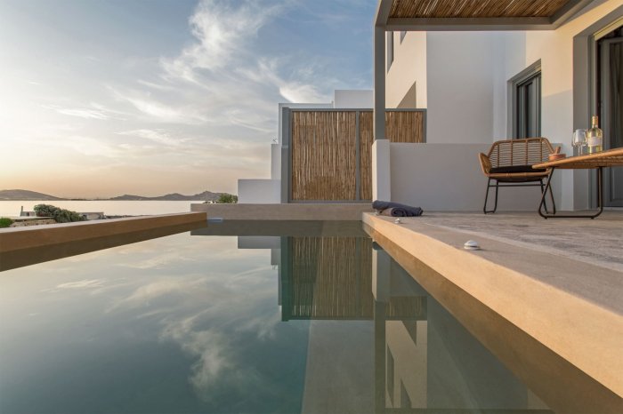 Paros Cape Suites