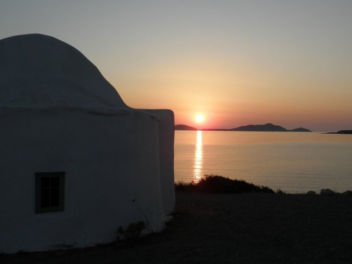 Paros Comfy Suites